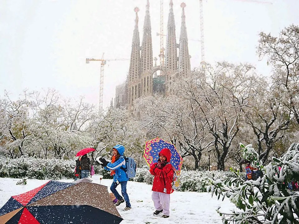 Barcelona Private Tours | Rome Day Trip - Licensed Guides - Barcelona Day Trip